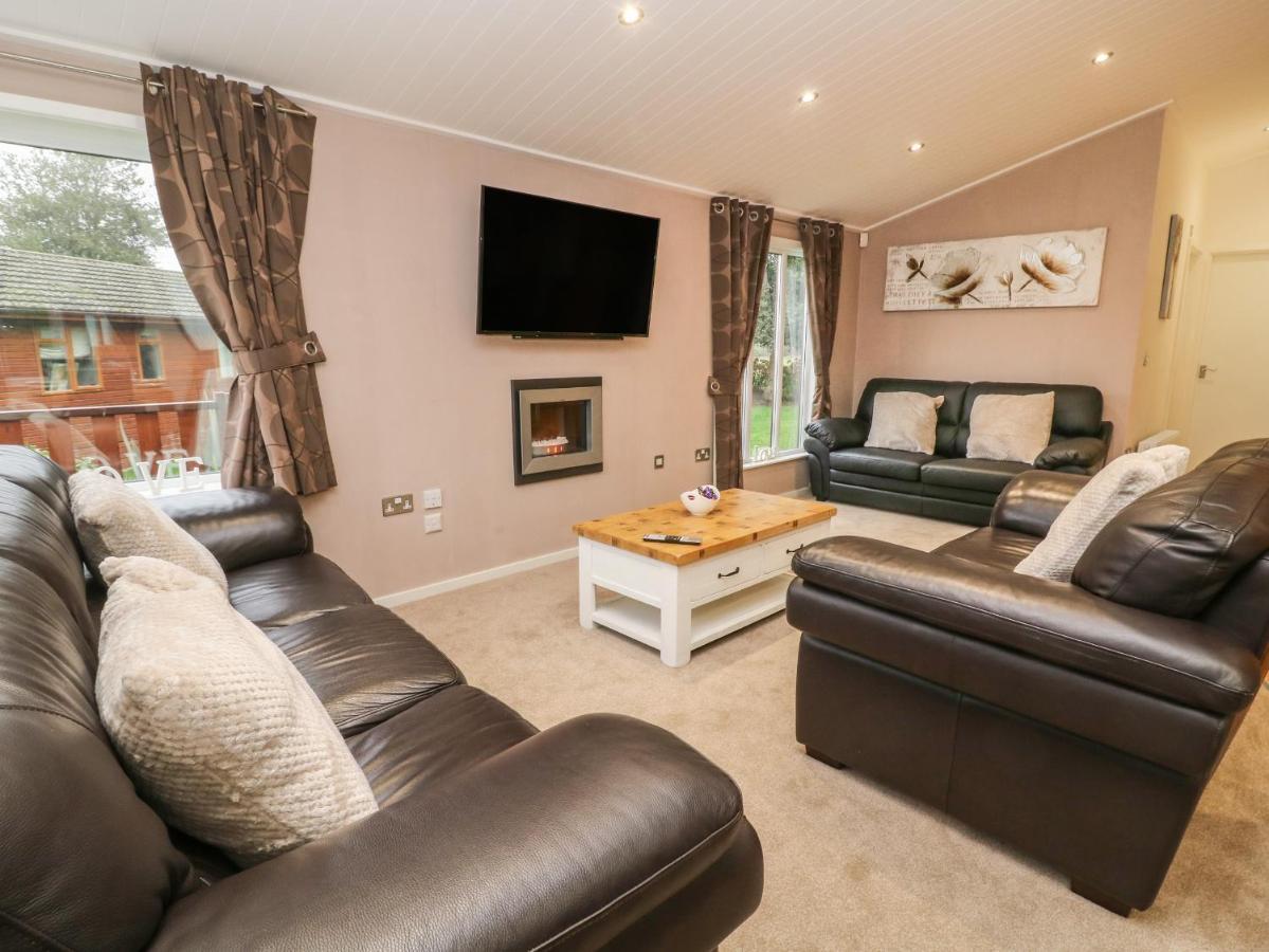 Vila 3 The Fairway Cottingham  Exteriér fotografie
